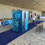 עמדת מידע דיגיטלית באירוע חברה 1